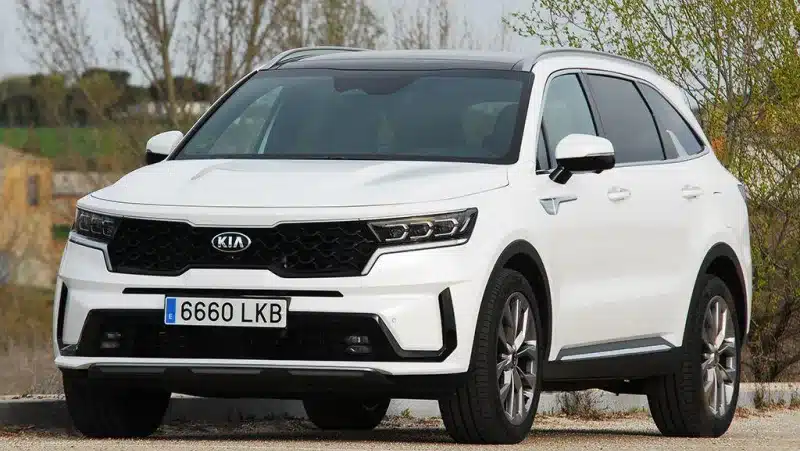 Elegir entre el Kia Sportage y el Kia Sorento: Comparativa detallada de SUVs populares de Kia
